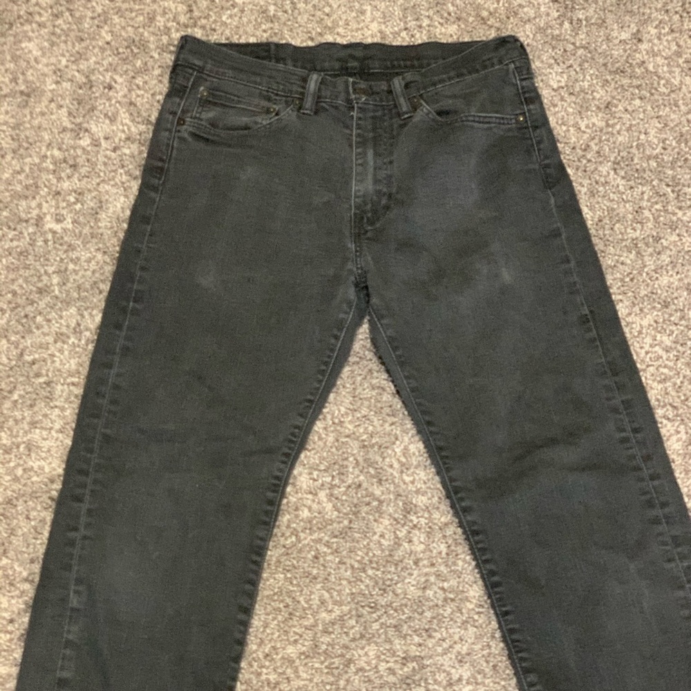 Levi’s Black Jeans